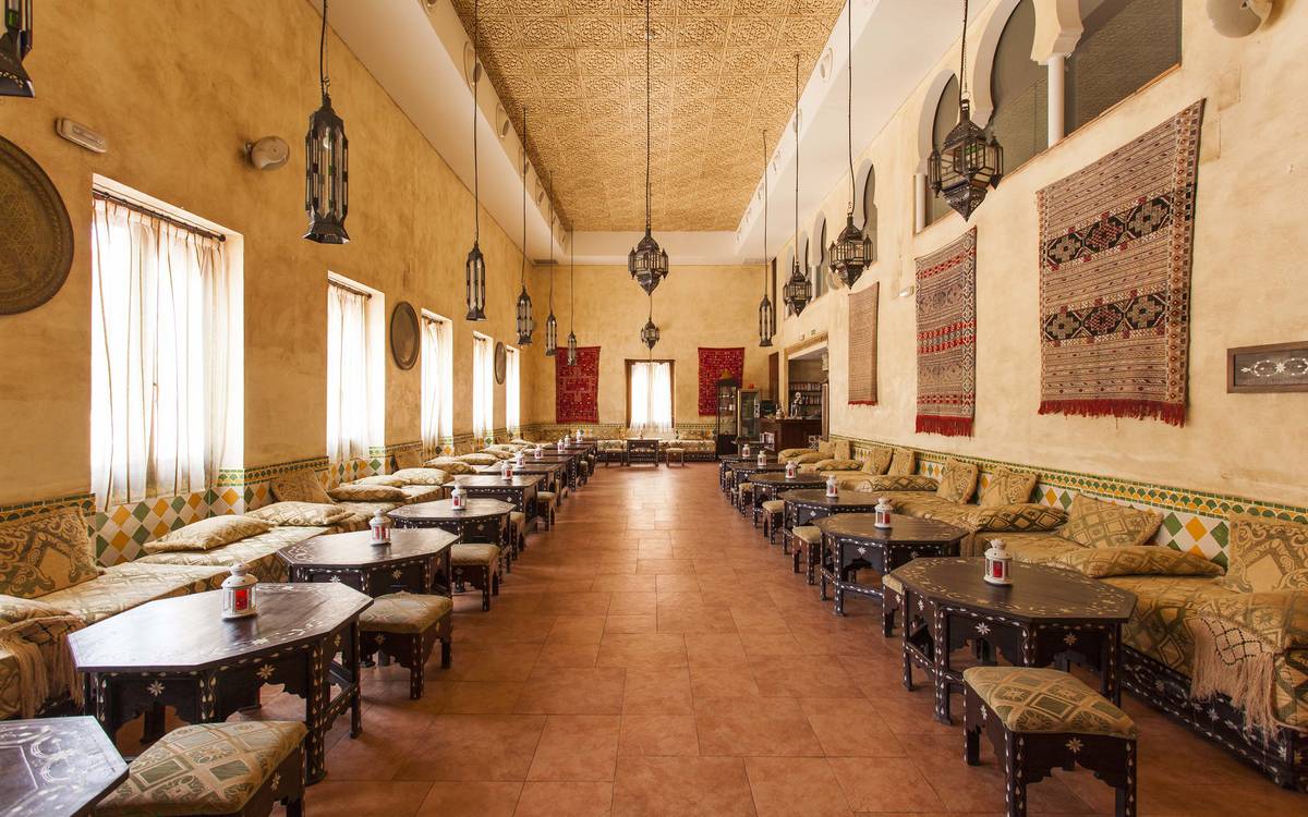 Restaurant arabe aparthotel ilunion sancti petri cádiz Restaurant arabe aparthotel ilunion sancti petri cádiz